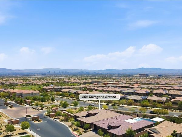 264 Tarragona Breeze Avenue , Las Vegas, NV 89138