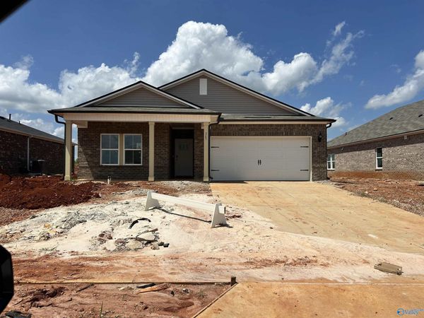 265 Avebury Road, Meridianville, AL 35759