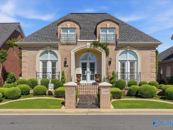 3706 Colorado Court SW, Decatur, AL 35603