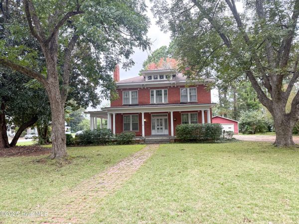 103 S Pender Street, Fremont, NC 27830