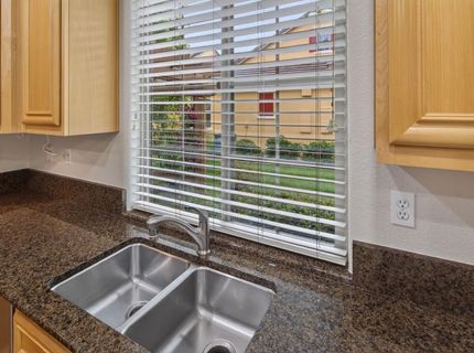 1152 Marseille Ln, Roseville, CA 95747 Photo
