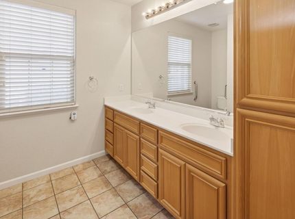1152 Marseille Ln, Roseville, CA 95747 Photo