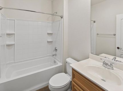 1152 Marseille Ln, Roseville, CA 95747 Photo