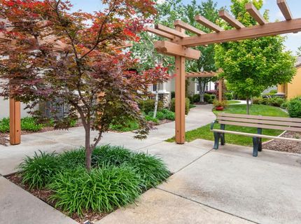 1152 Marseille Ln, Roseville, CA 95747 Photo