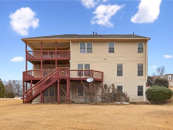 1739 Nemours Dr. , Kennesaw, GA 30152