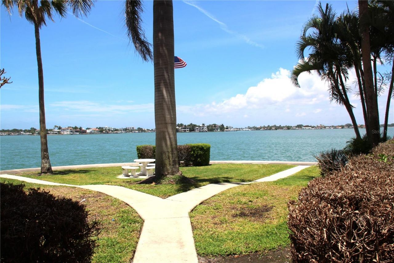 7560 Bay Island Drive S, Unit 149, South Pasadena, FL 33707 Photo