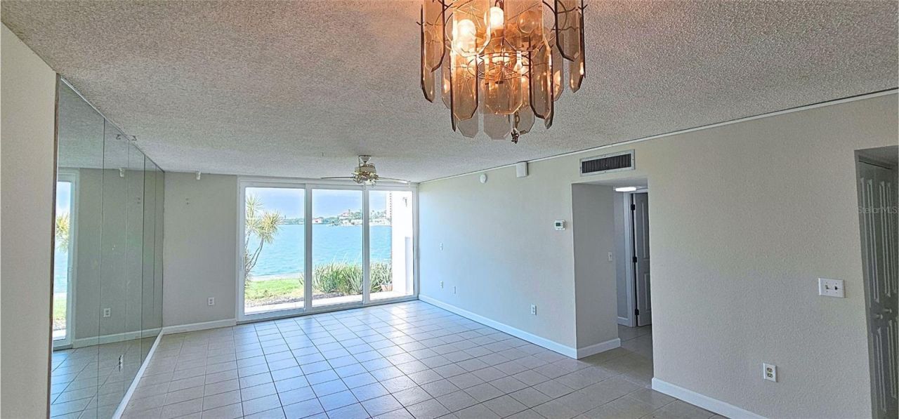 7560 Bay Island Drive S, Unit 149, South Pasadena, FL 33707 Photo