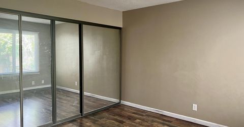 2125 Roundhouse Road, Sparks, NV 89431 Photo