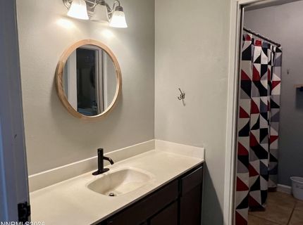 2125 Roundhouse Road, Sparks, NV 89431 Photo