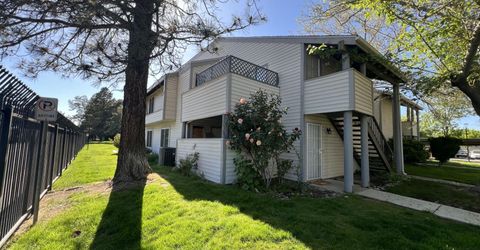 2125 Roundhouse Road, Sparks, NV 89431 Photo