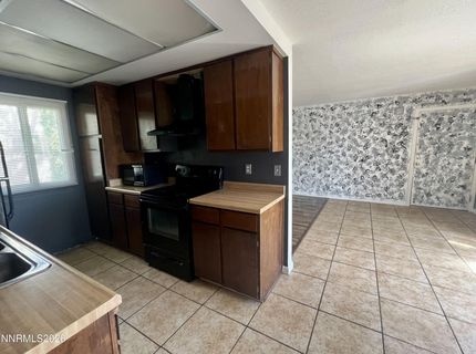 2125 Roundhouse Road, Sparks, NV 89431 Photo
