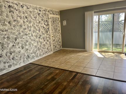 2125 Roundhouse Road, Sparks, NV 89431 Photo