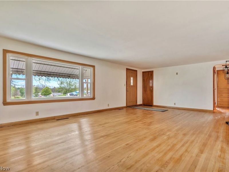 818 Canton Road NW, Carrollton, OH 44615 Photo 13