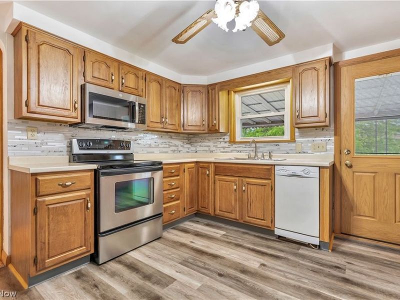 818 Canton Road NW, Carrollton, OH 44615 Photo 17