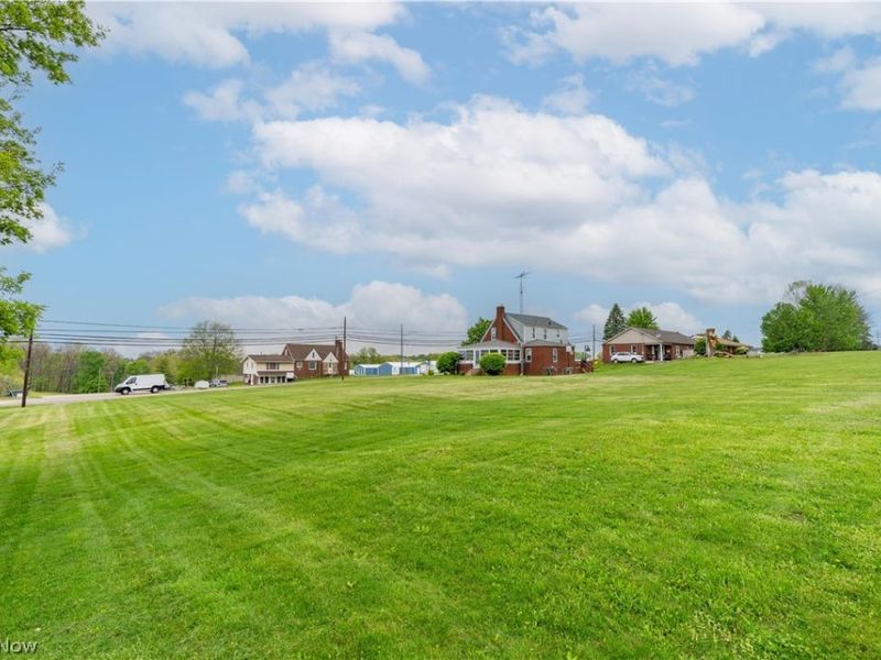 818 Canton Road NW, Carrollton, OH 44615 Photo 7