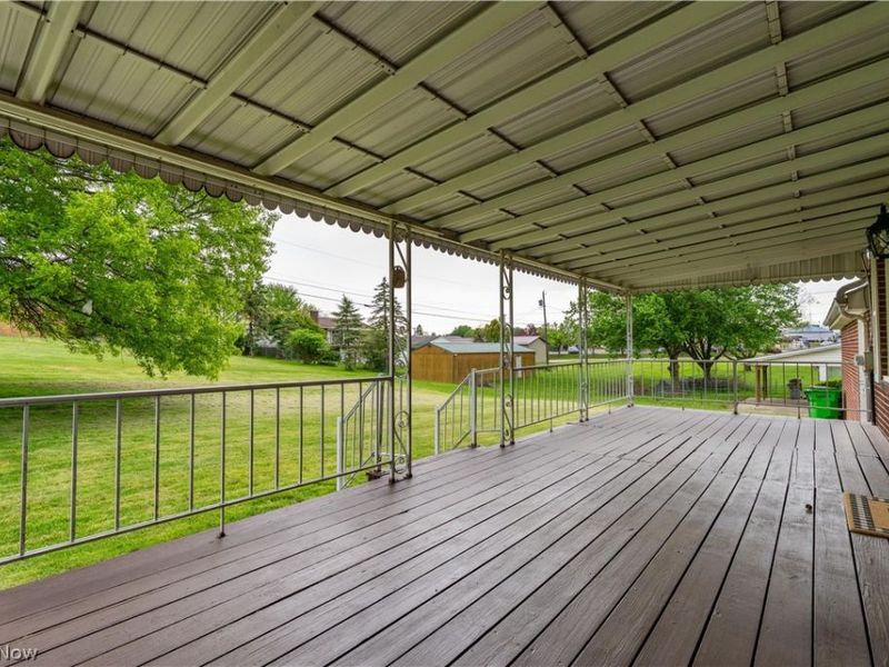 818 Canton Road NW, Carrollton, OH 44615 Photo 9
