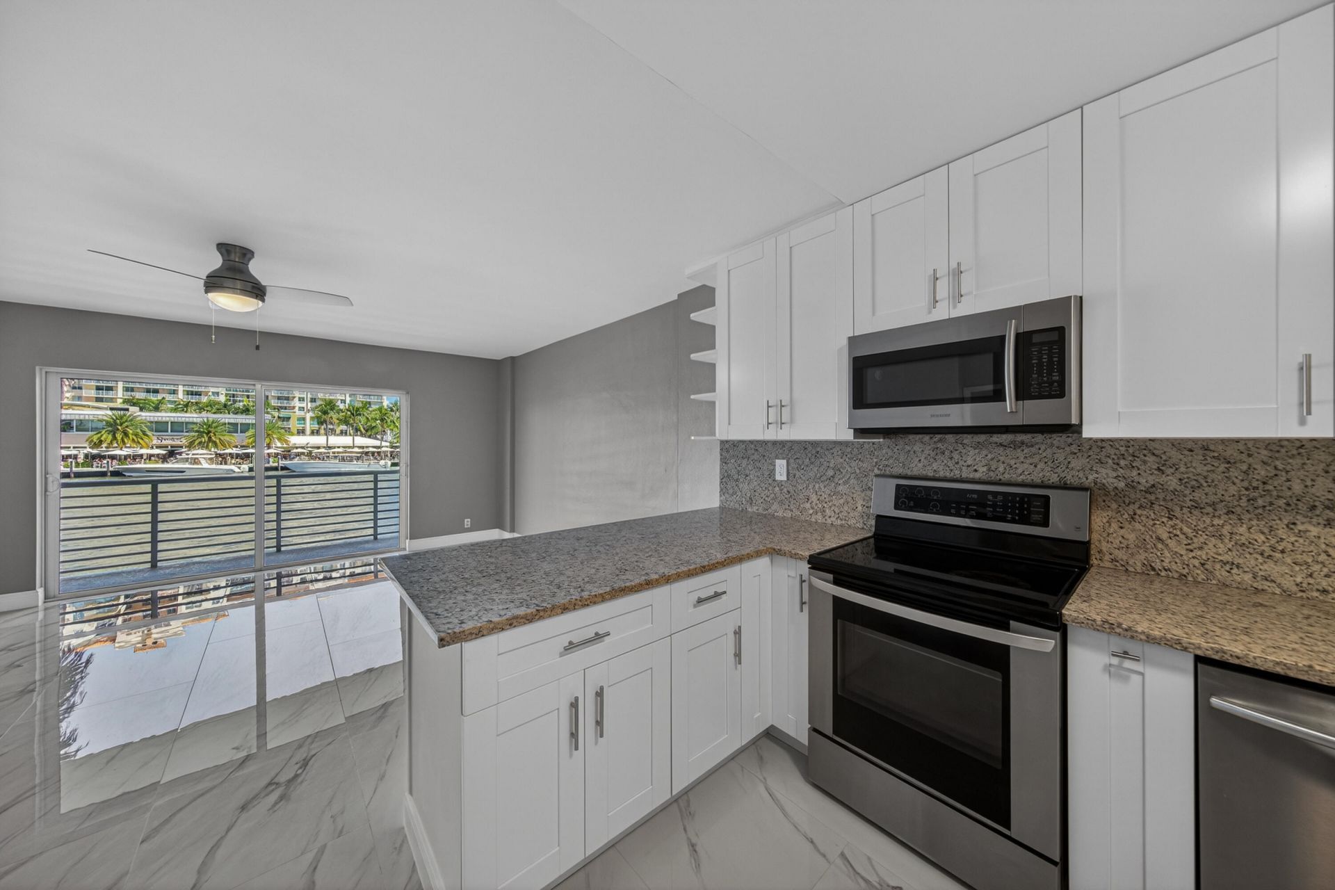 2900 NE 30th Street, Unit L-2, Fort Lauderdale, FL 33306 Photo