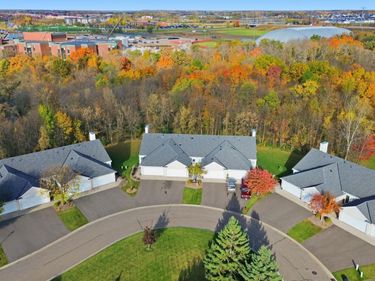 9821 Zinnia Lane N, Maple Grove, MN 55369