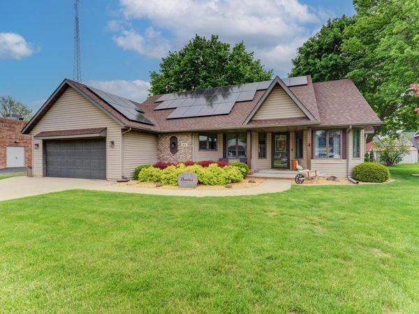 104 N Cedar Street, Gardner, IL 60424