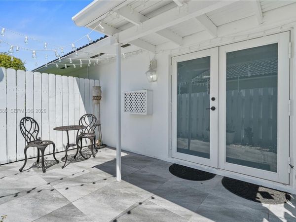 1204 SW 143rd Ct , Unit B, Miami, FL 33184