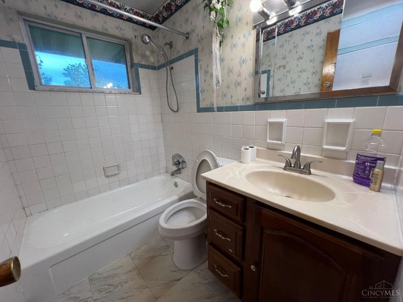 975 Glasgow Drive, Forest Park, OH 45240 Photo 19
