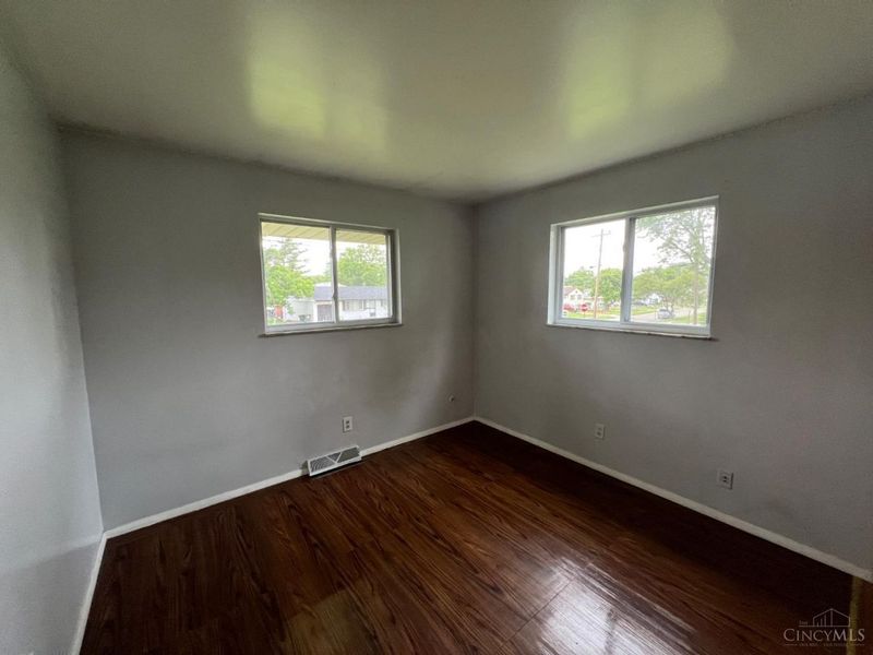 975 Glasgow Drive, Forest Park, OH 45240 Photo 22
