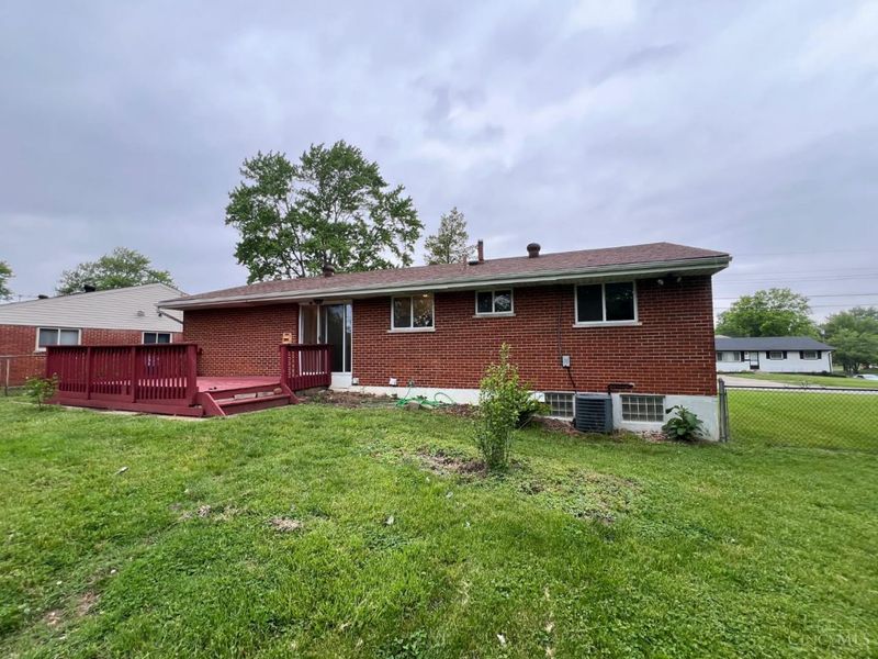 975 Glasgow Drive, Forest Park, OH 45240 Photo 31
