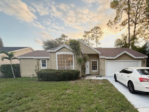 1049 Mourning Dove Lane, Wellington, FL 33414