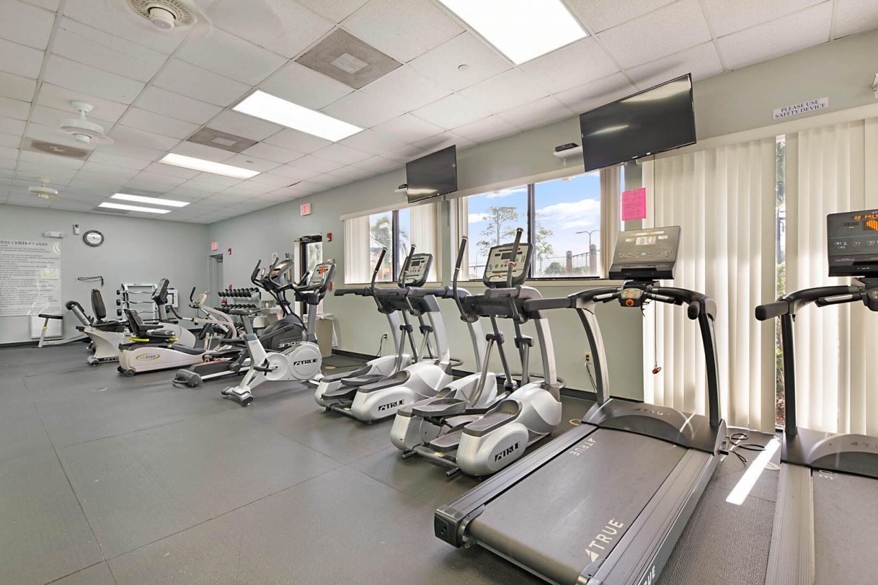 150 Harbor Lake Circle, Greenacres, FL 33413 Photo