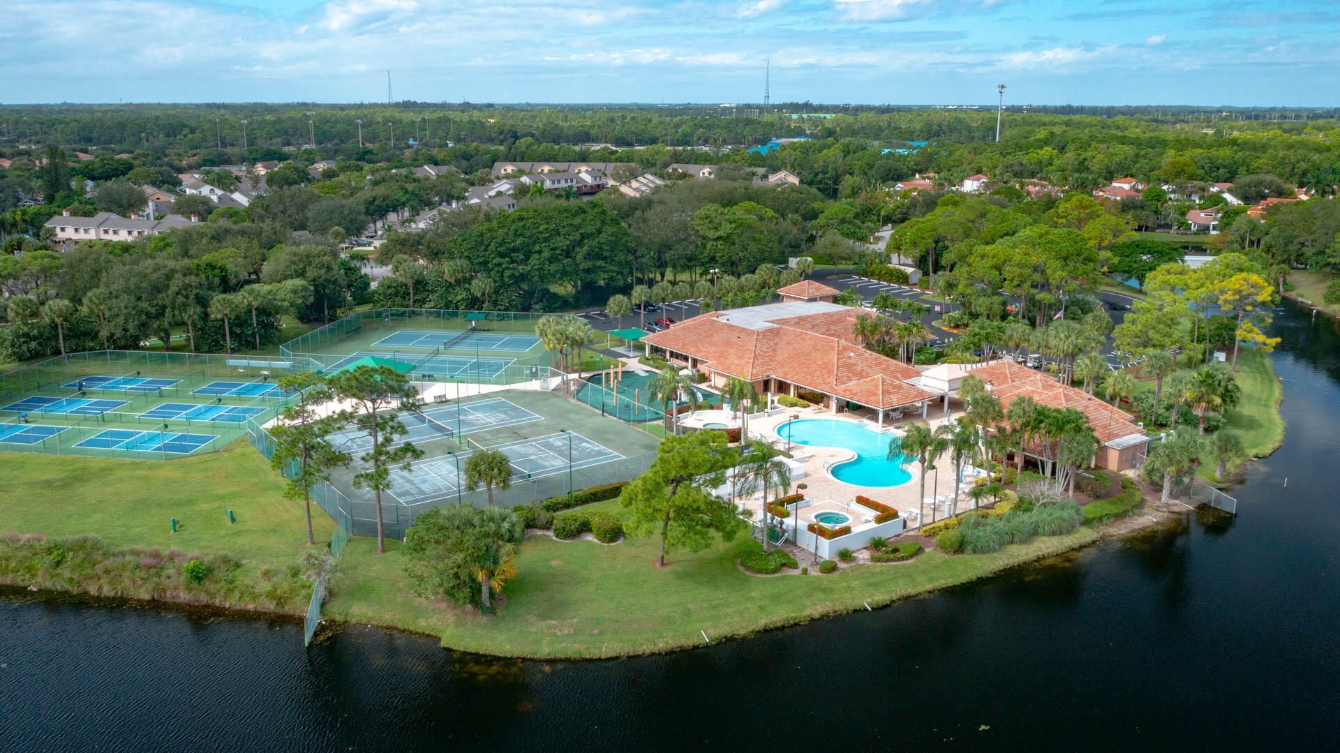 150 Harbor Lake Circle, Greenacres, FL 33413 Photo