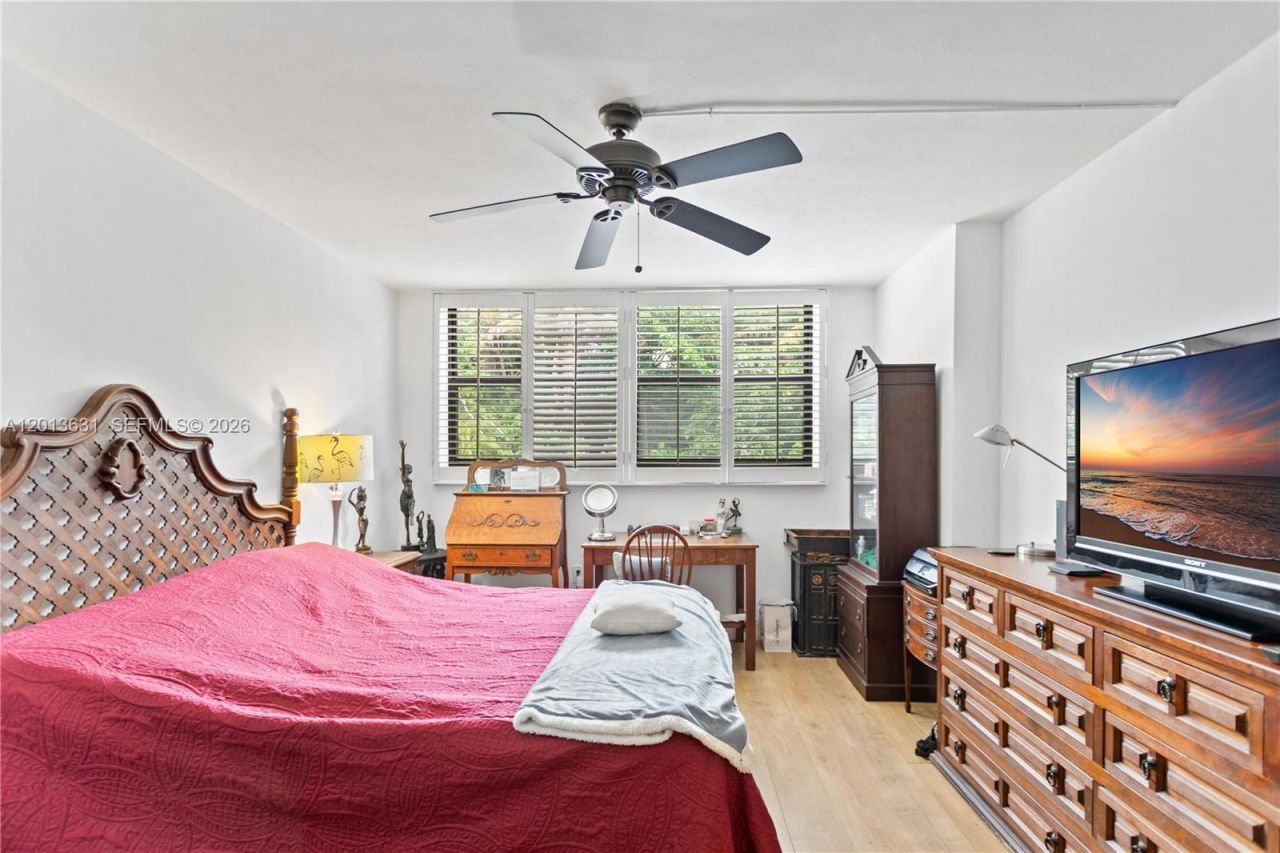 101 Ocean Lane Dr, Unit 209, Key Biscayne, FL 33149 Photo