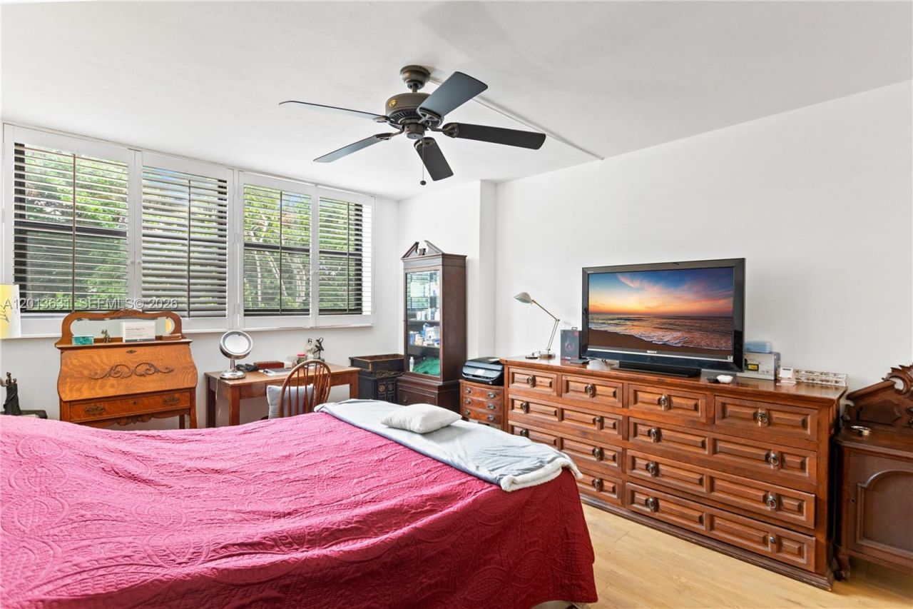 101 Ocean Lane Dr, Unit 209, Key Biscayne, FL 33149 Photo