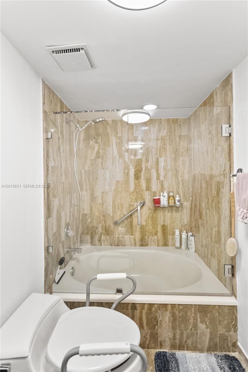 101 Ocean Lane Dr, Unit 209, Key Biscayne, FL 33149 Photo