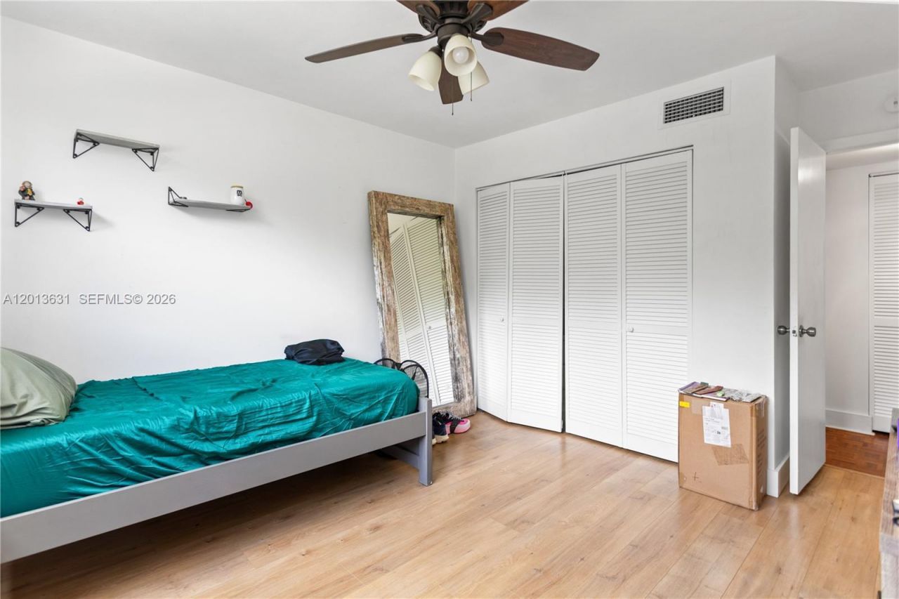 101 Ocean Lane Dr, Unit 209, Key Biscayne, FL 33149 Photo