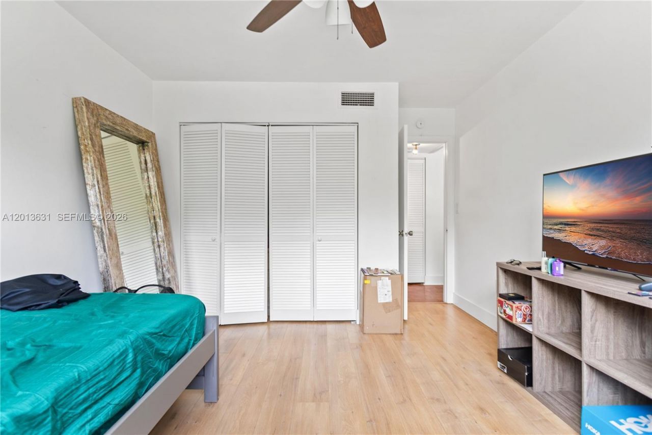 101 Ocean Lane Dr, Unit 209, Key Biscayne, FL 33149 Photo