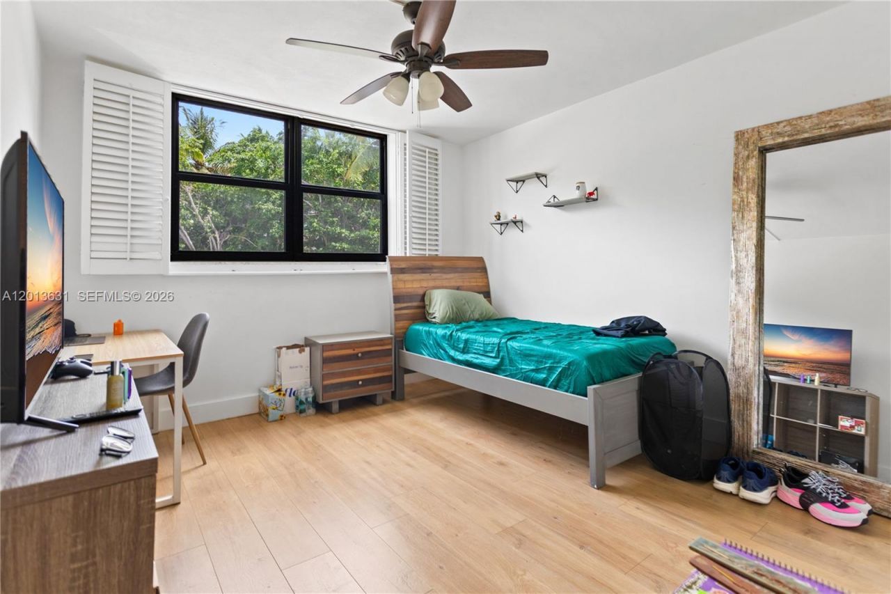 101 Ocean Lane Dr, Unit 209, Key Biscayne, FL 33149 Photo