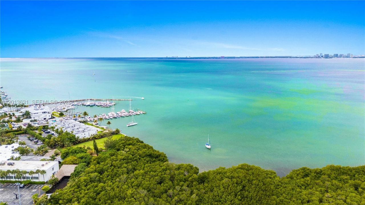 101 Ocean Lane Dr, Unit 209, Key Biscayne, FL 33149 Photo