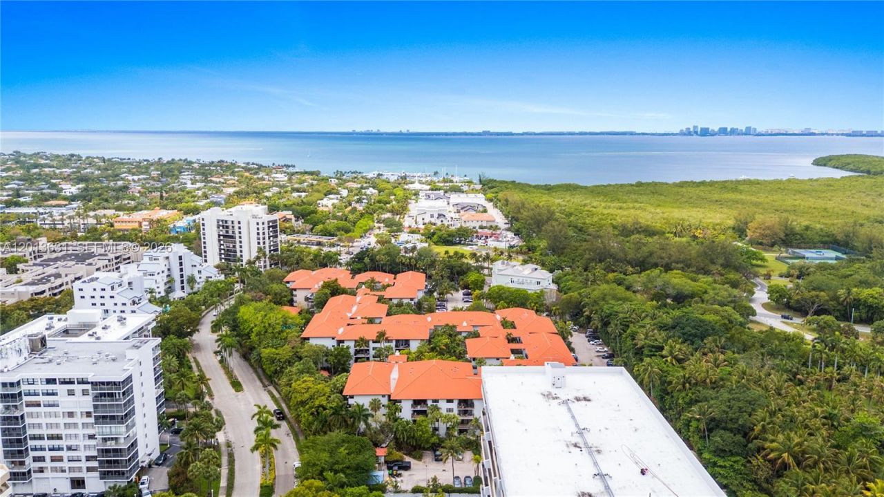 101 Ocean Lane Dr, Unit 209, Key Biscayne, FL 33149 Photo