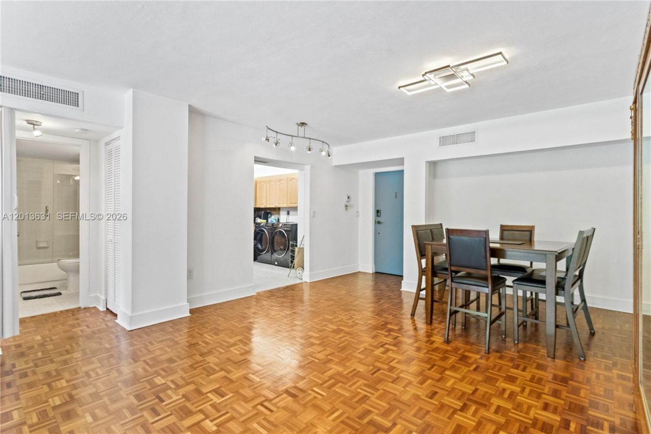 101 Ocean Lane Dr, Unit 209, Key Biscayne, FL 33149 Photo