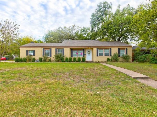 2801 W Biddison Street, Fort Worth, TX 76109