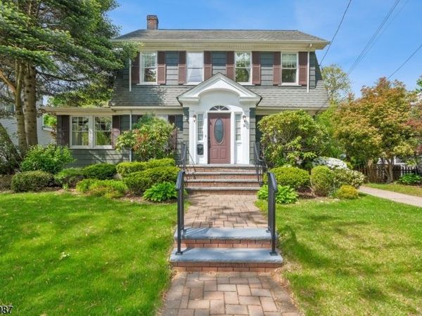 21 Bounty Street, Metuchen, NJ 08840