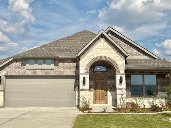 2421 Stardust Trail, Venus, TX 76009