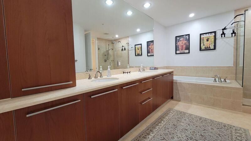 4445 El Mar Drive, Unit 303, Lauderdale by the Sea, FL 33308 Photo