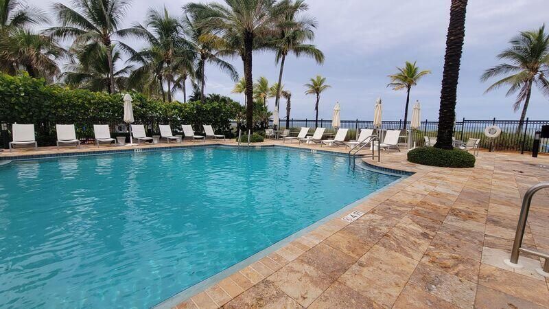 4445 El Mar Drive, Unit 303, Lauderdale by the Sea, FL 33308 Photo