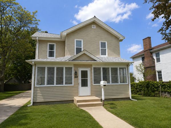 323 S Broadway Avenue , Aurora, IL 60505