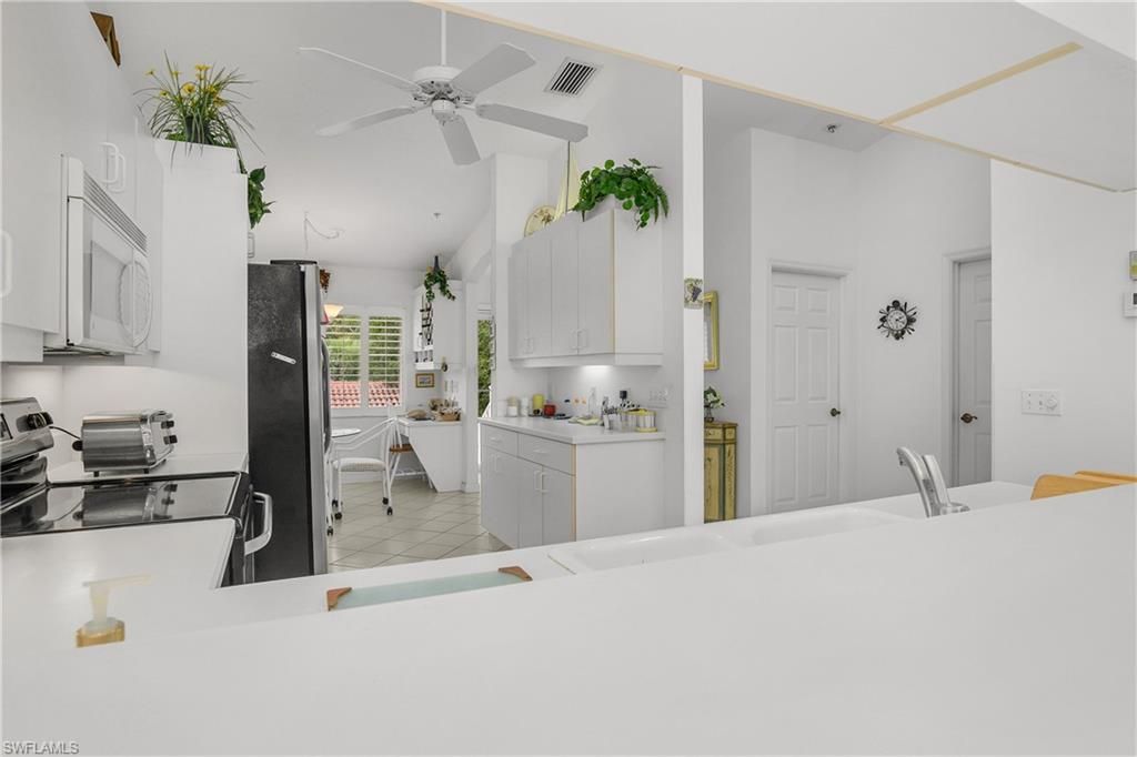 6600 Beach Resort Dr, Unit 2, Naples, FL 34114 Photo