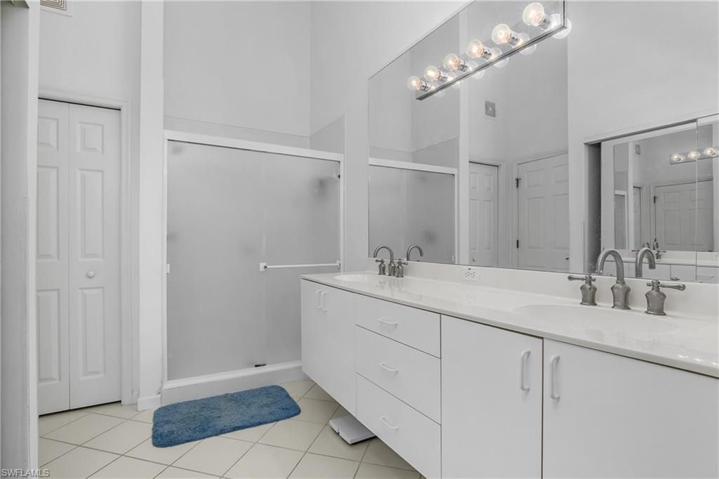 6600 Beach Resort Dr, Unit 2, Naples, FL 34114 Photo