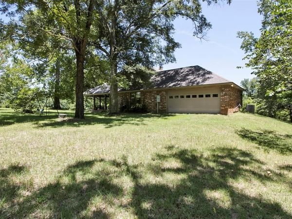 1655 County Road 1627, Linden, TX 75563