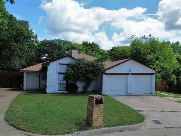 7809 Laver Court, Unit 7809-7811, Fort Worth, TX 76112