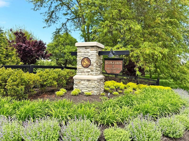440 Oakland Hills Loop, Commercial Point, OH 43116 Photo 2